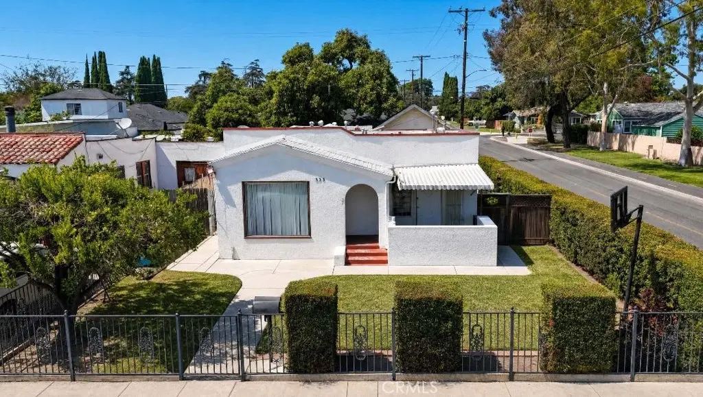 335 Beverly, Santa Ana, CA — listing photo 1