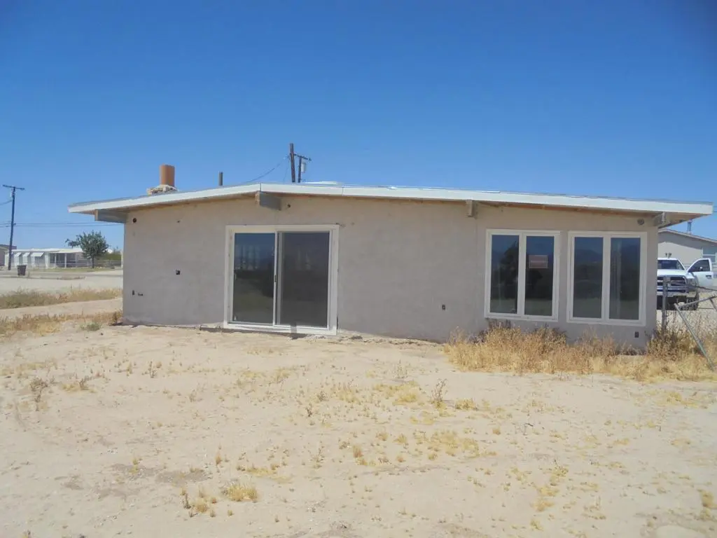 1536 Riviera Drive, Blythe, CA — listing photo 1