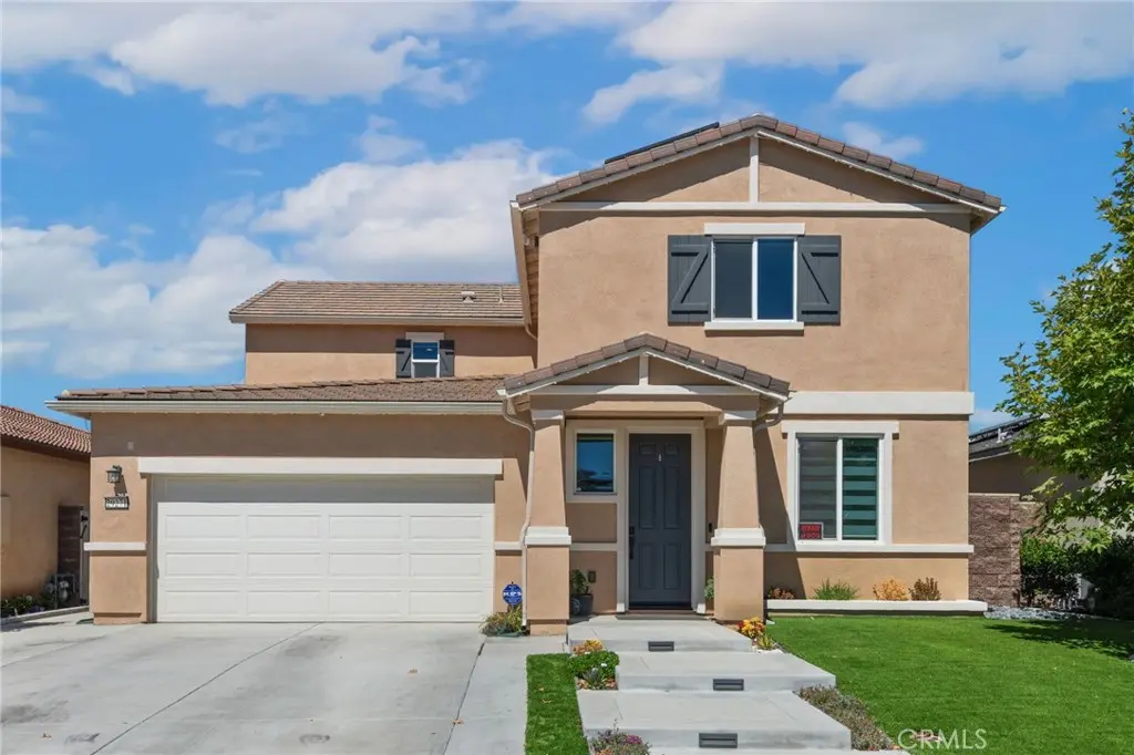 Single Family Residence for sale at 29271 Date Palm, Lake Elsinore, CA featuring 4 beds and 3 baths