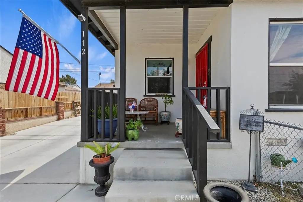 112 W Grandview Drive, Barstow, CA — listing photo 1