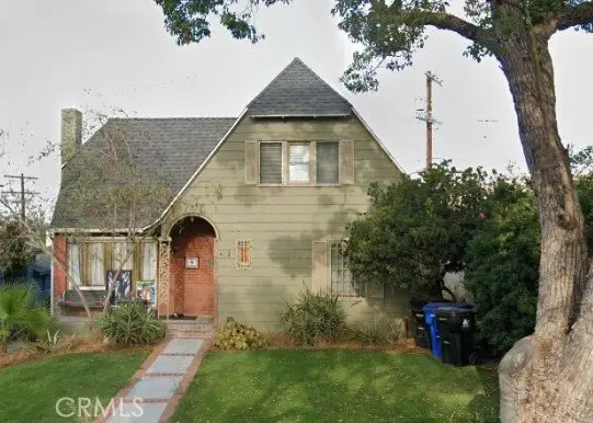 Single Family Residence for sale at 2521 13th, Los Angeles, CA featuring 4 beds and 1 bath