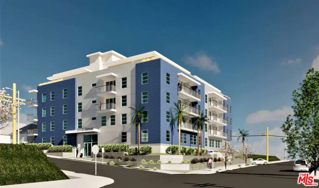 Condominium for sale at 1111 S Kenmore Avenue, Los Angeles, CA