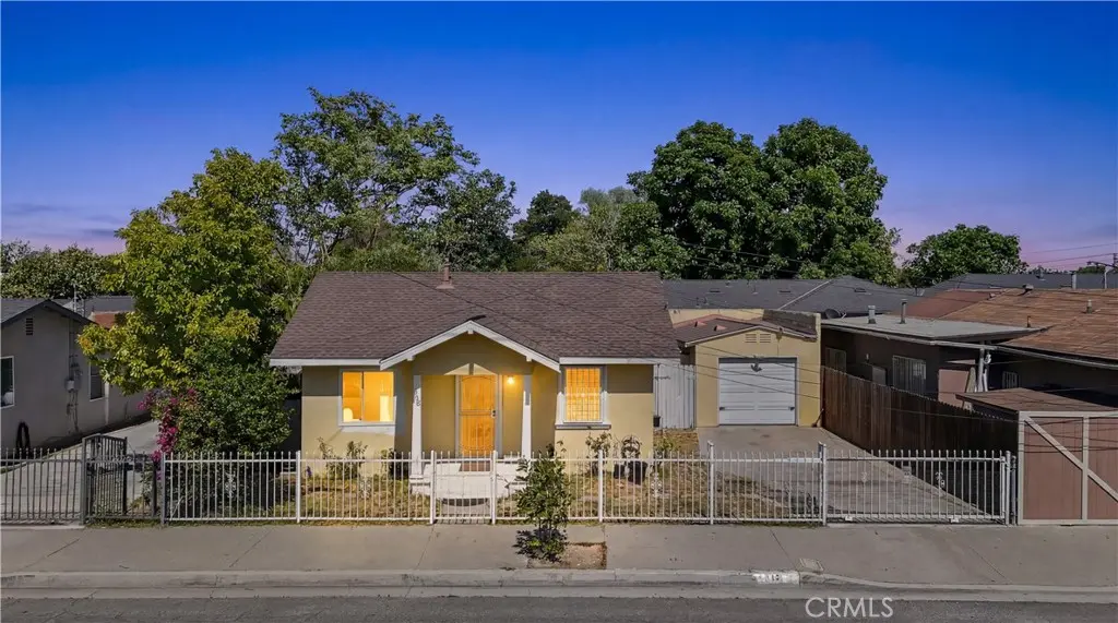 512 S Willowbrook Avenue, Compton, CA — listing photo 1