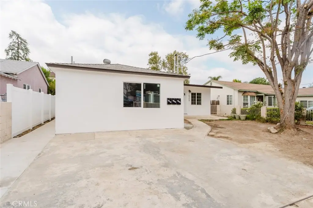 18308 Gresham Street, Northridge, CA — listing photo 1