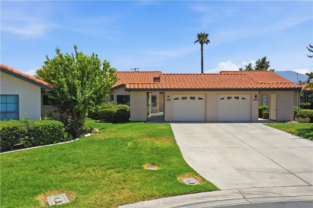 Single Family Residence for sale at 1086 Morning Mist Court, Hemet, CA featuring 2 beds and 2 baths