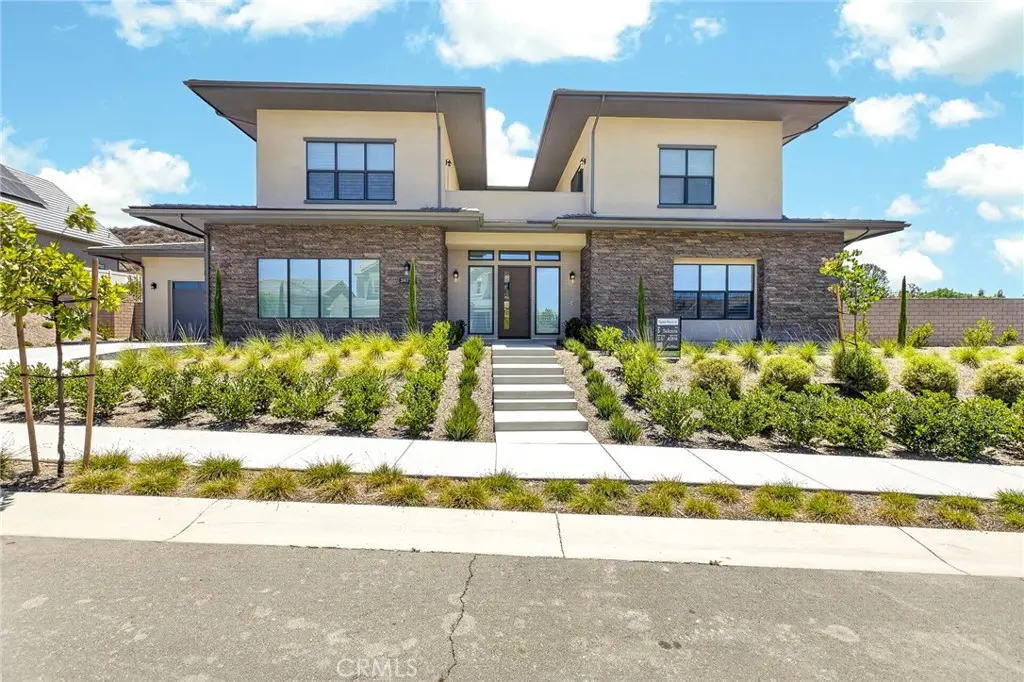 Single Family Residence for sale at 39724 Larkspur Terrace, Temecula, CA featuring 5 beds and 6 baths