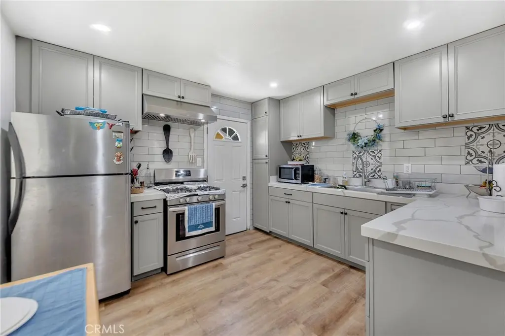 44309 Hardwood Avenue, Lancaster, CA — listing photo 1