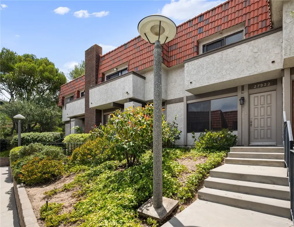 27932 Ridgebrook Court, Rancho Palos Verdes, CA — listing photo 1