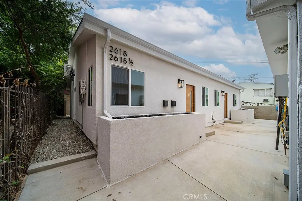 Apartment for sale at 2618 Glendale, Los Angeles, CA