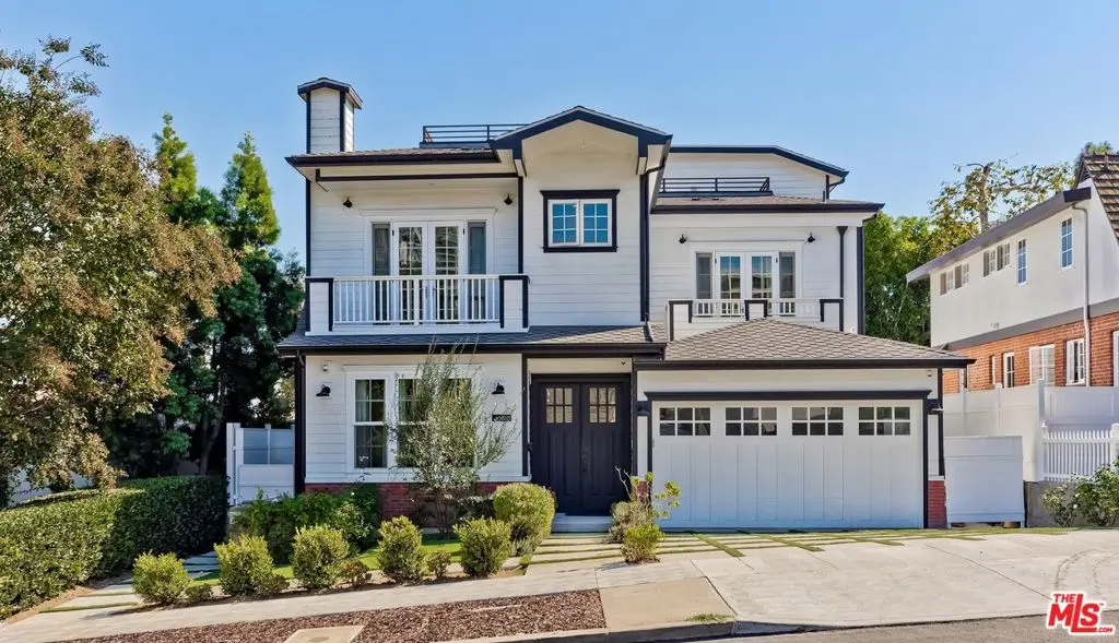 Residential Lease for rent at 10810 Wilkins Avenue, Los Angeles, Los Angeles County, CA featuring 4 beds and 5 baths