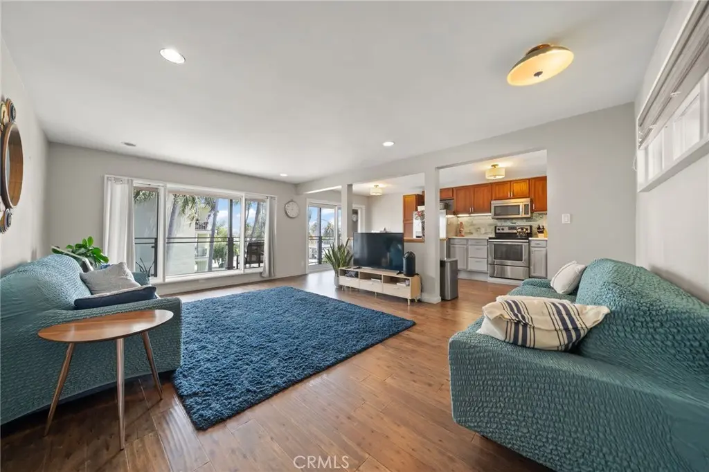 Condominium for sale at 3819 East Livingston Drive 9, Long Beach, CA featuring 1 bed and 1 bath