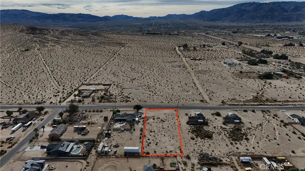 792 Amboy, 29 Palms, CA — listing photo 1