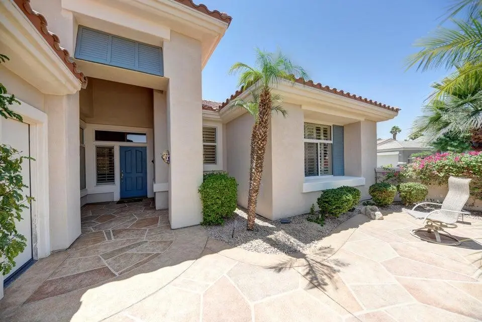 Residential Lease for rent at 35841 Rosemont Drive, Palm Desert, Riverside County, CA featuring 2 beds and 3 baths