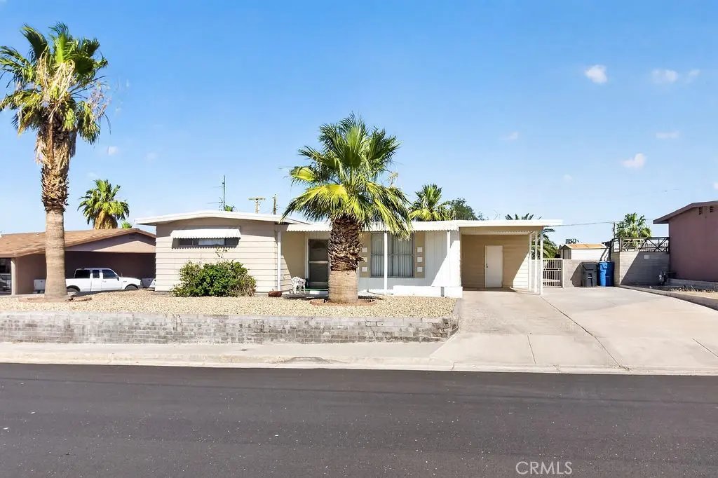 2028 Cortez, Needles, CA — listing photo 1