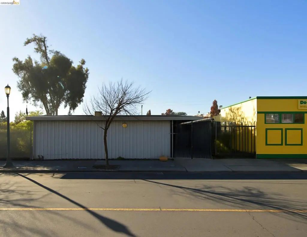 Residential Income for sale at 10329 Macarthur Blvd, Oakland, CA