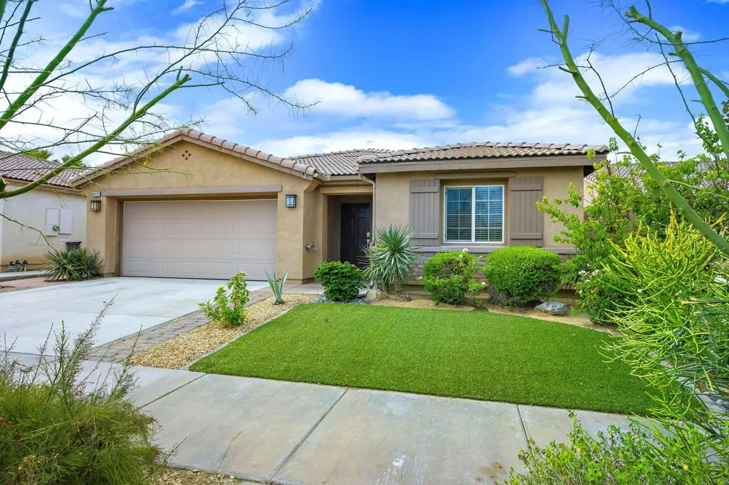 Residential Lease for rent at 84131 Azzura Way Way, Indio, Riverside County, CA featuring 3 beds and 2 baths