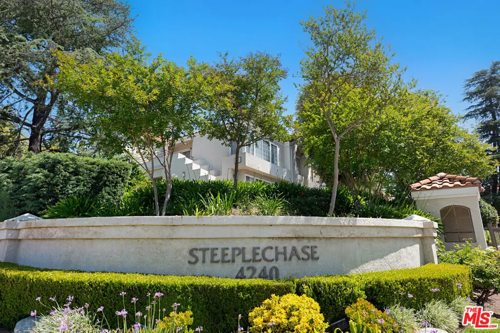 Residential Lease for rent at 4240 Lost Hills Road 506, Agoura Hills, Los Angeles County, CA featuring 1 bed and 1 bath