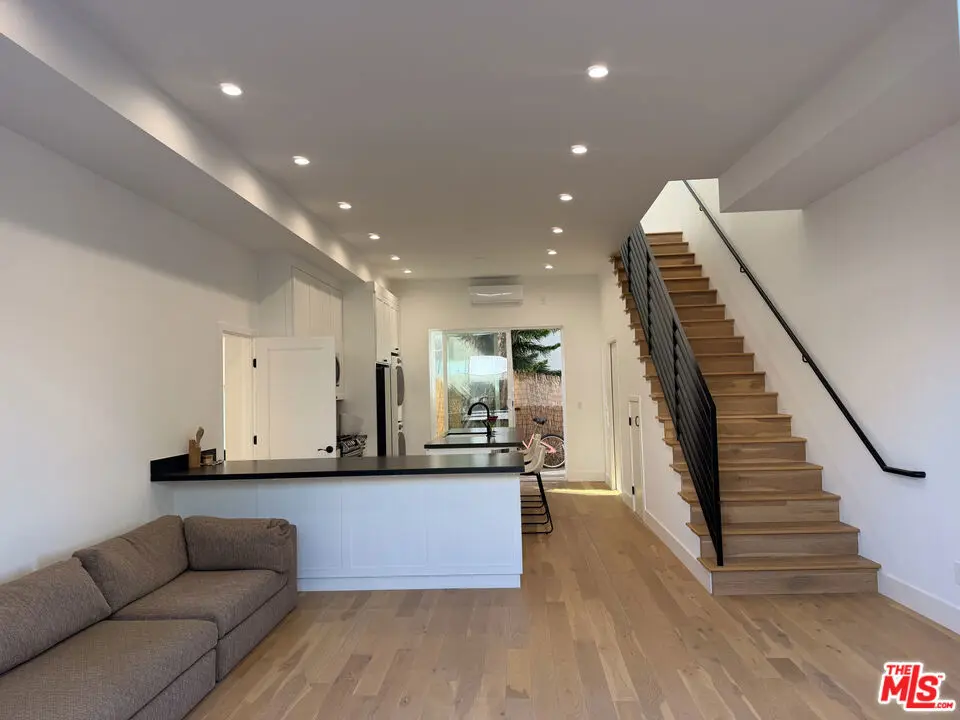 Single Family Residence for rent at 3989 1/2 Beethoven Street, Los Angeles, CA featuring 3 beds and 2 baths