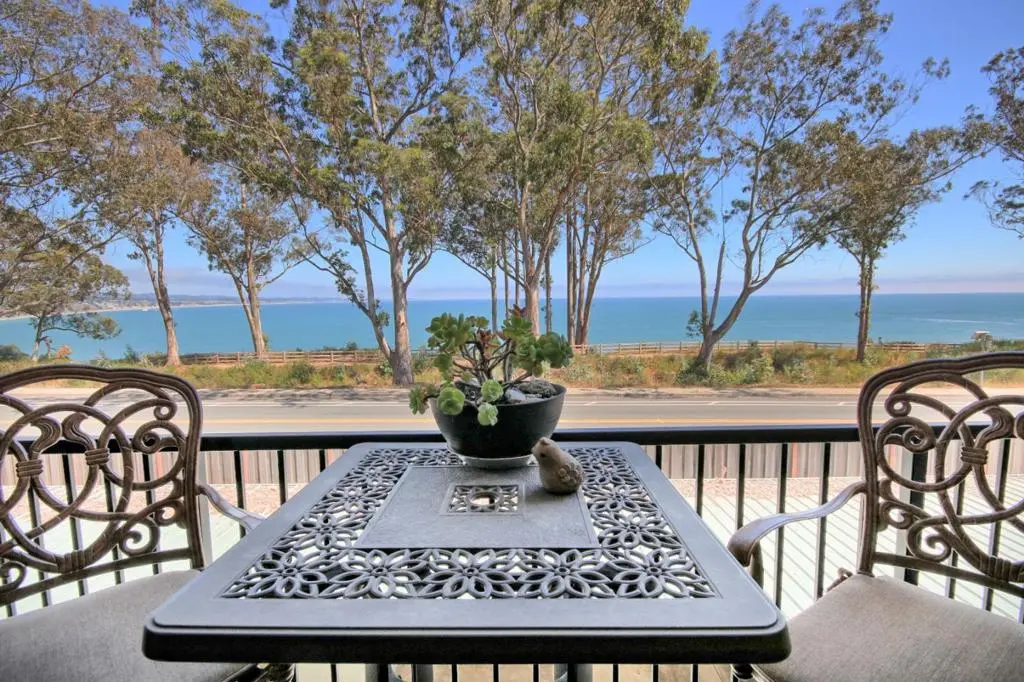 Condominium for sale at 825 Balboa Avenue 205, Capitola, CA featuring 2 beds and 2 baths