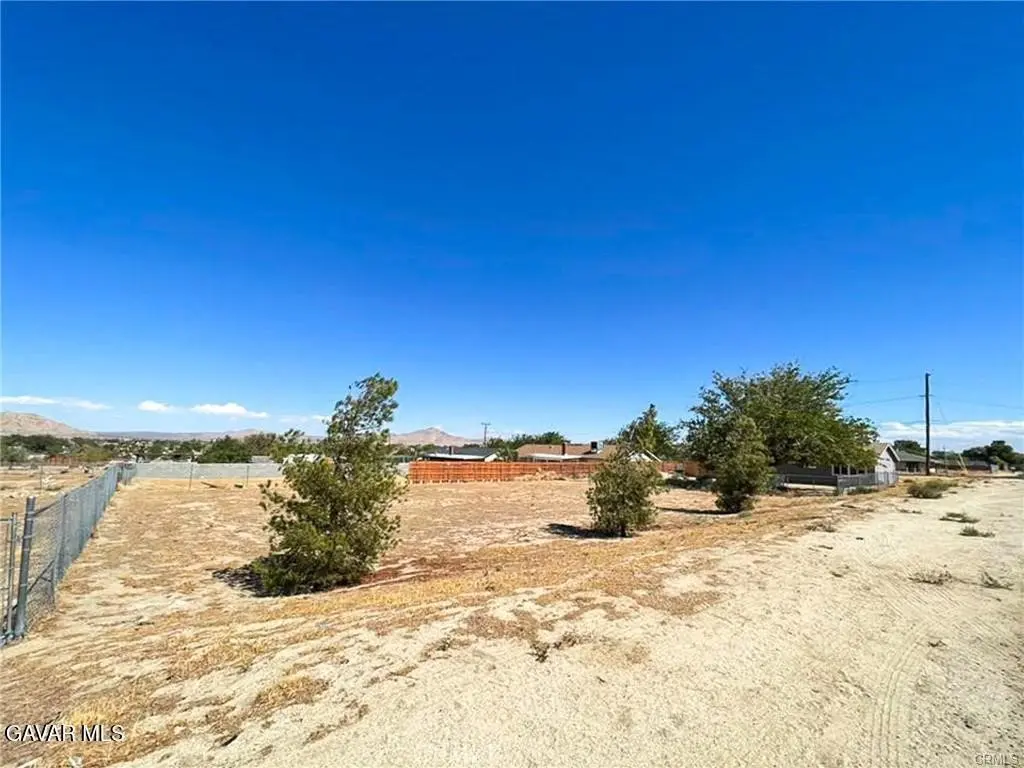 Single Family Residence for sale at 40205 162nd Street E, Palmdale, CA featuring 3 beds and 2 baths