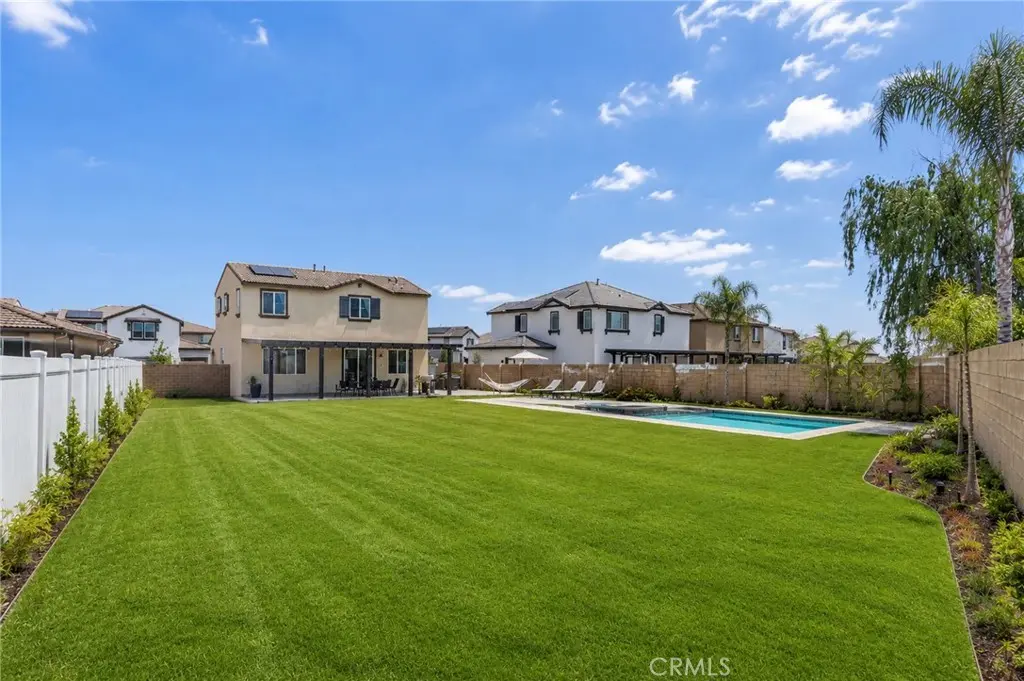 Single Family Residence for sale at 30876 Douglas Crest Circle, Menifee, CA featuring 3 beds and 3 baths