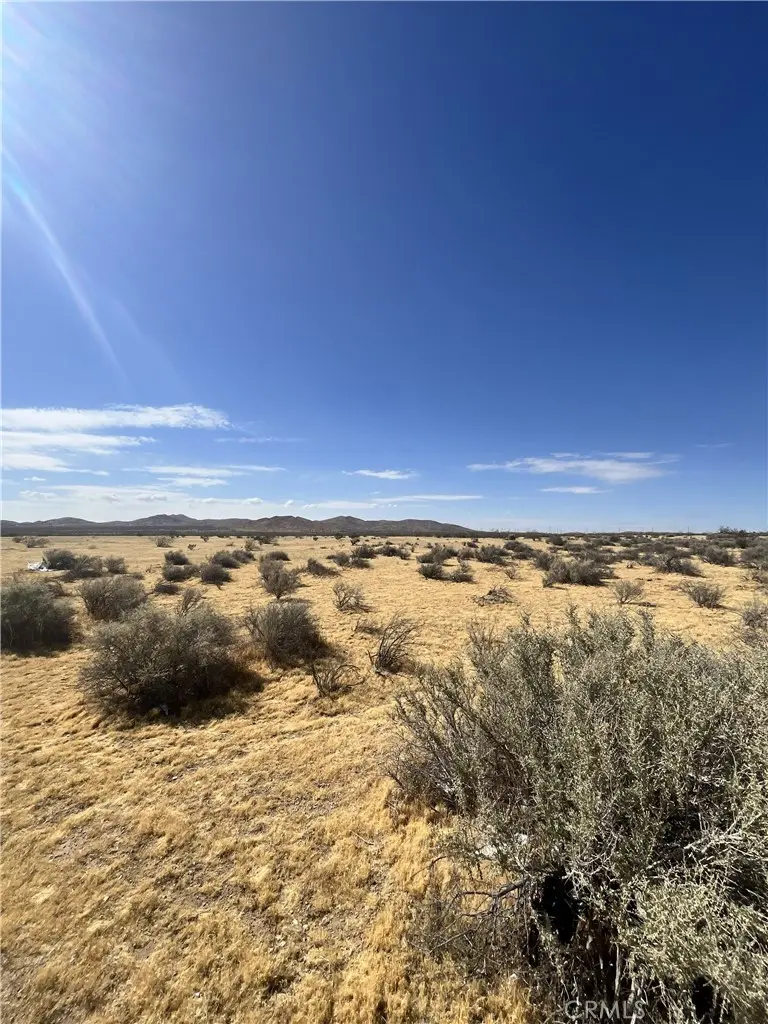 0 Navajo, Apple Valley, CA — listing photo 1