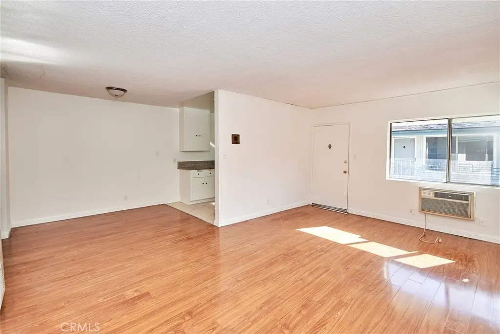 Residential Lease for rent at 1024 Atlantic 16, Alhambra, Los Angeles County, CA featuring 1 bed and 1 bath