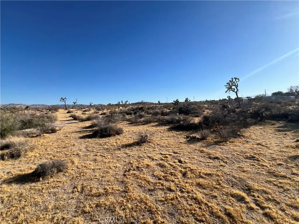 0 Warren Vista Avenue, Yucca Valley, CA — listing photo 1