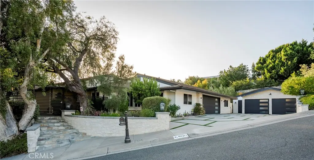 18821 Ridgeview Circle, Villa Park, CA — listing photo 1