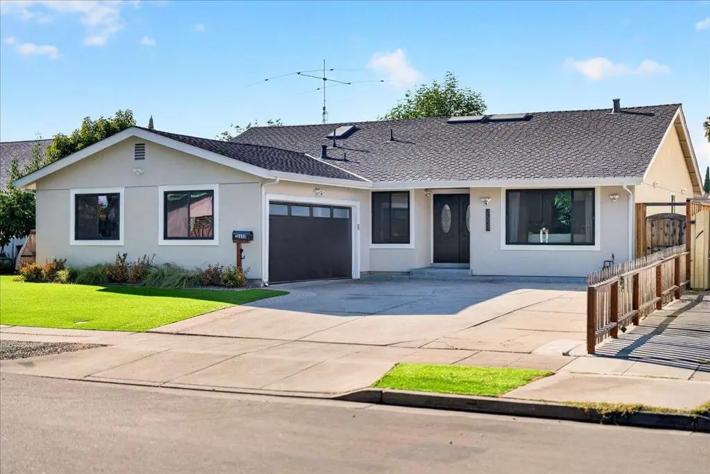 2650 Taffy Drive, San Jose, CA — listing photo 1