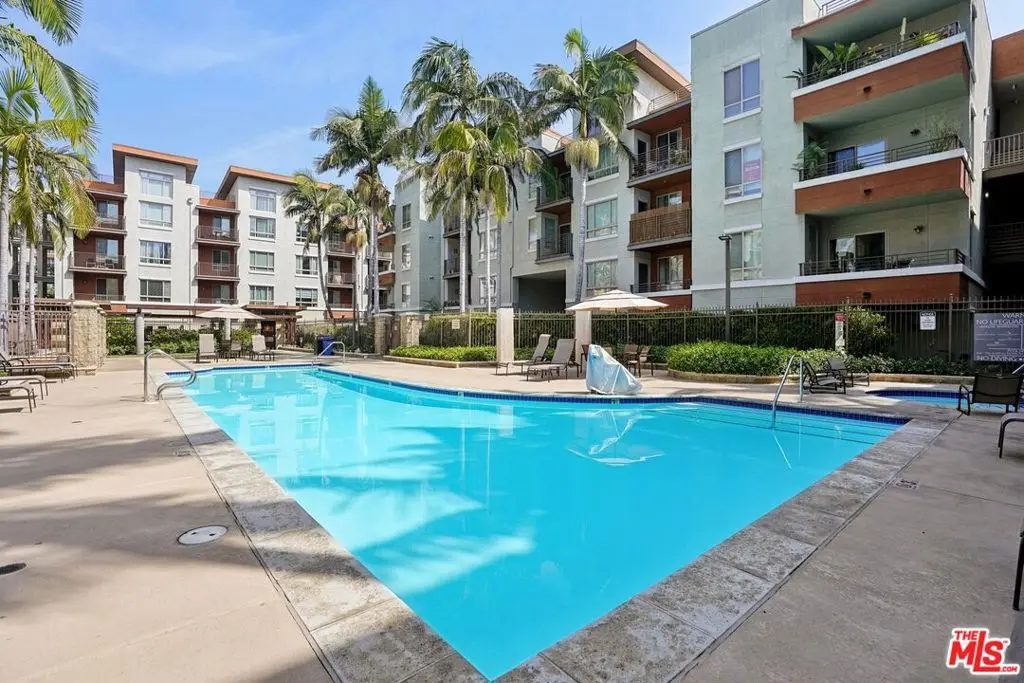 Residential Lease for rent at 100 S Alameda Street 150, Los Angeles, Los Angeles County, CA featuring 2 beds and 2 baths