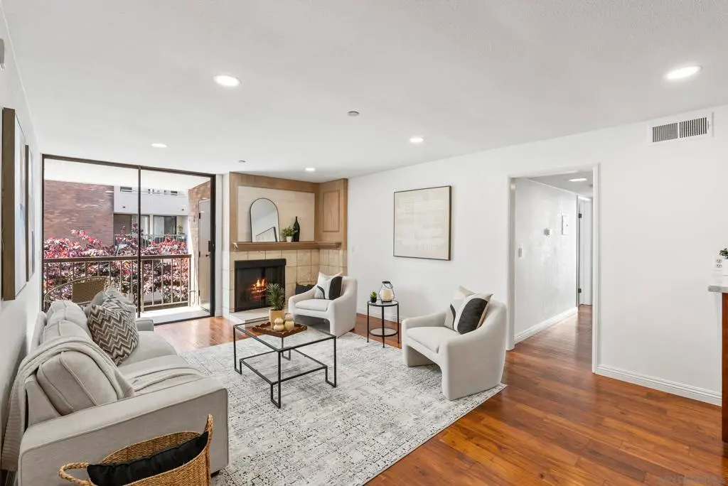 Condominium for sale at 750 State 202, San Diego, CA featuring 3 beds and 2 baths