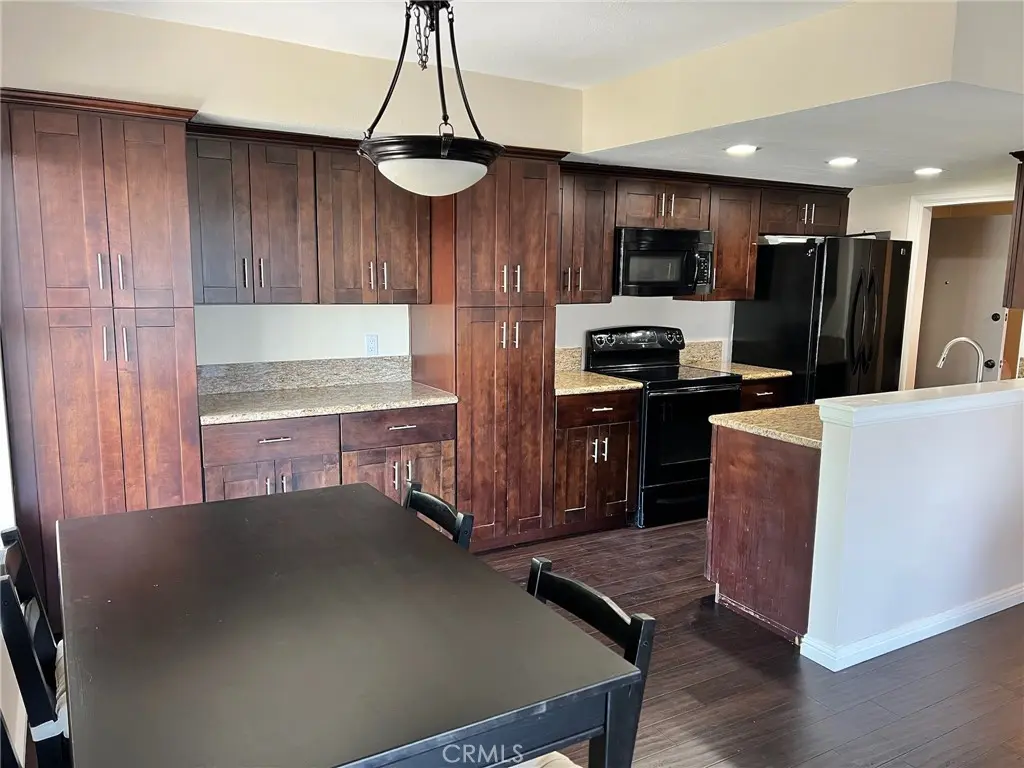 1517 E Garfield Avenue 53, Glendale, CA — listing photo 1