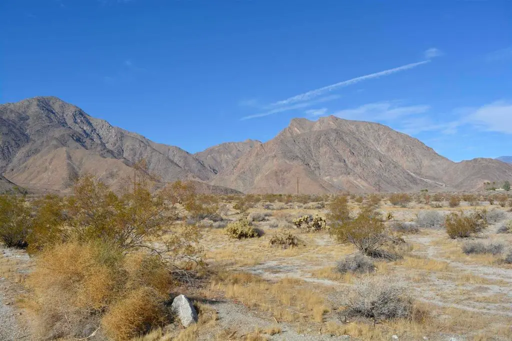 2490 Hoberg Rd, Borrego Springs, CA — listing photo 1