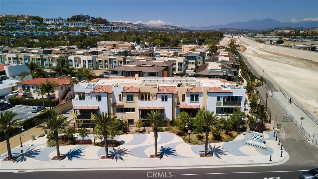 Townhouse for rent at 1523 Doheny, Dana Point, CA featuring 3 beds and 4 baths