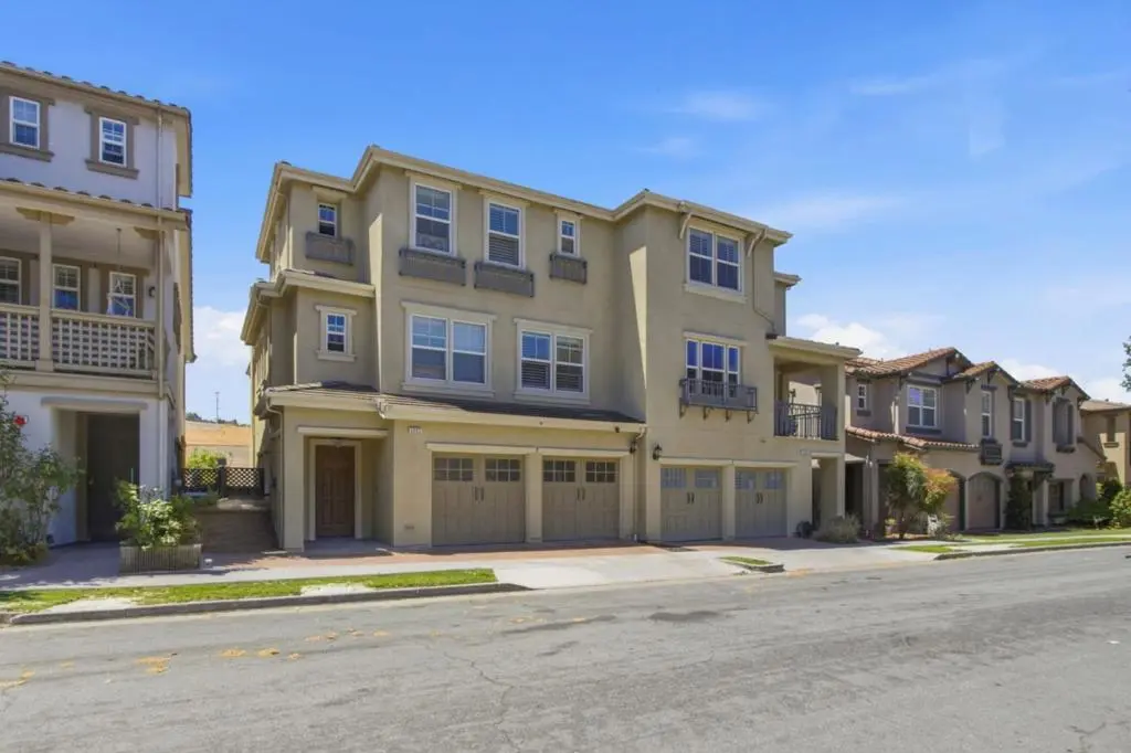 2400 Plateau Drive, San Jose, CA — listing photo 1