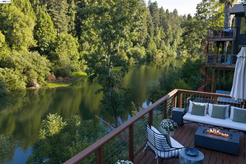 15573 Riverside Dr, Guerneville, CA — listing photo 1