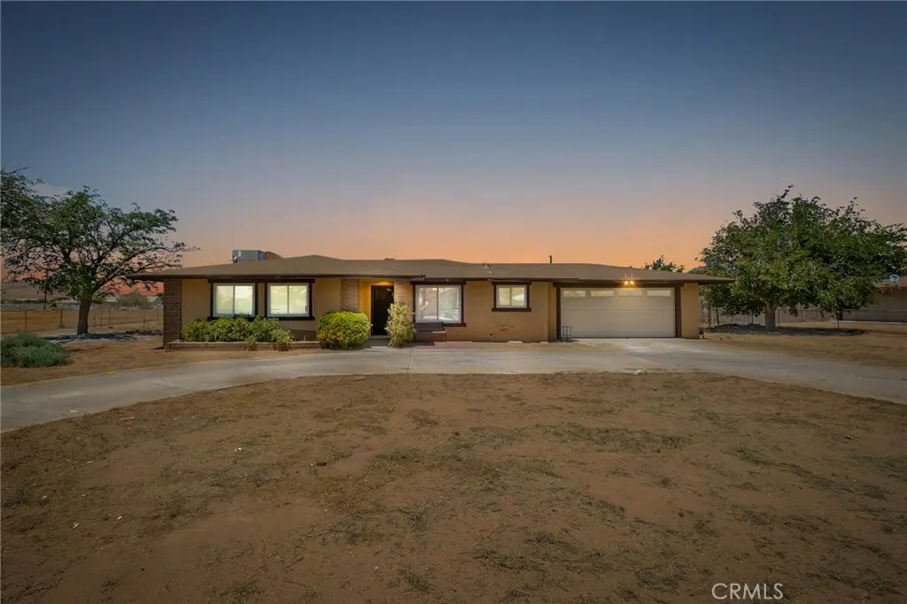 15420 Apache, Apple Valley, CA — listing photo 1