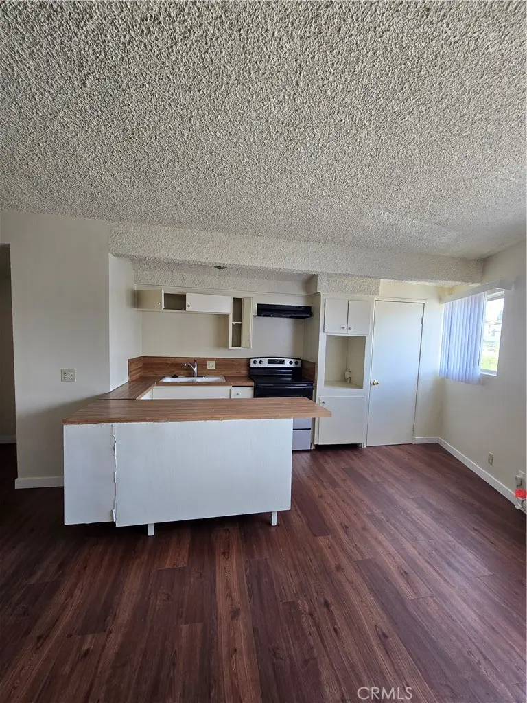 Residential Lease for rent at 8823 Ocean View, Whittier, Los Angeles County, CA featuring 1 bed and 1 bath