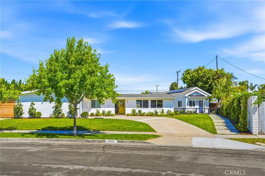 Single Family Residence for sale at 3097 Molokai Place, Costa Mesa, CA featuring 3 beds and 2 baths