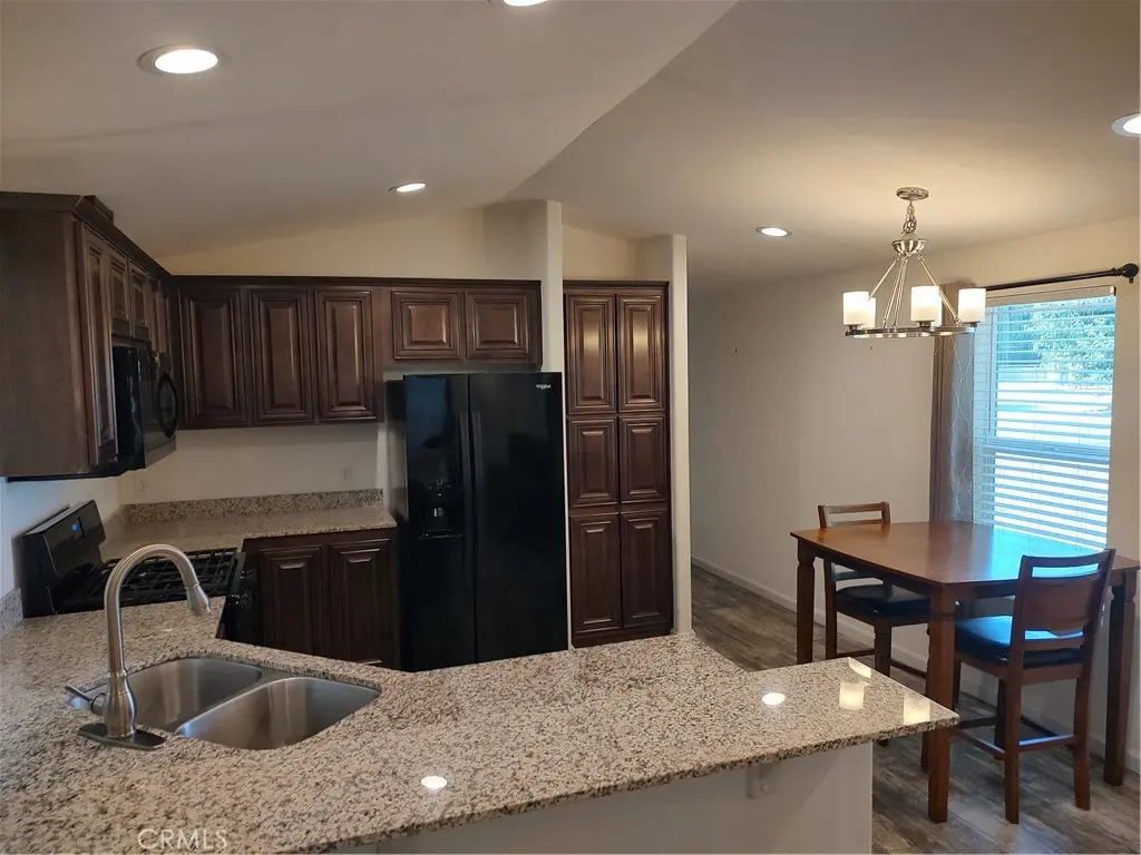7484 Kickapoo, Yucca Valley, CA — listing photo 1