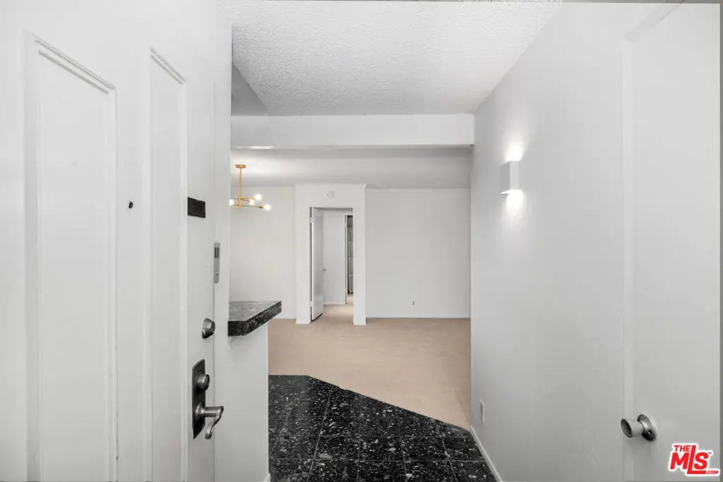 Condominium for sale at 355 S Los Robles Avenue 210, Pasadena, CA featuring 2 beds and 1 bath