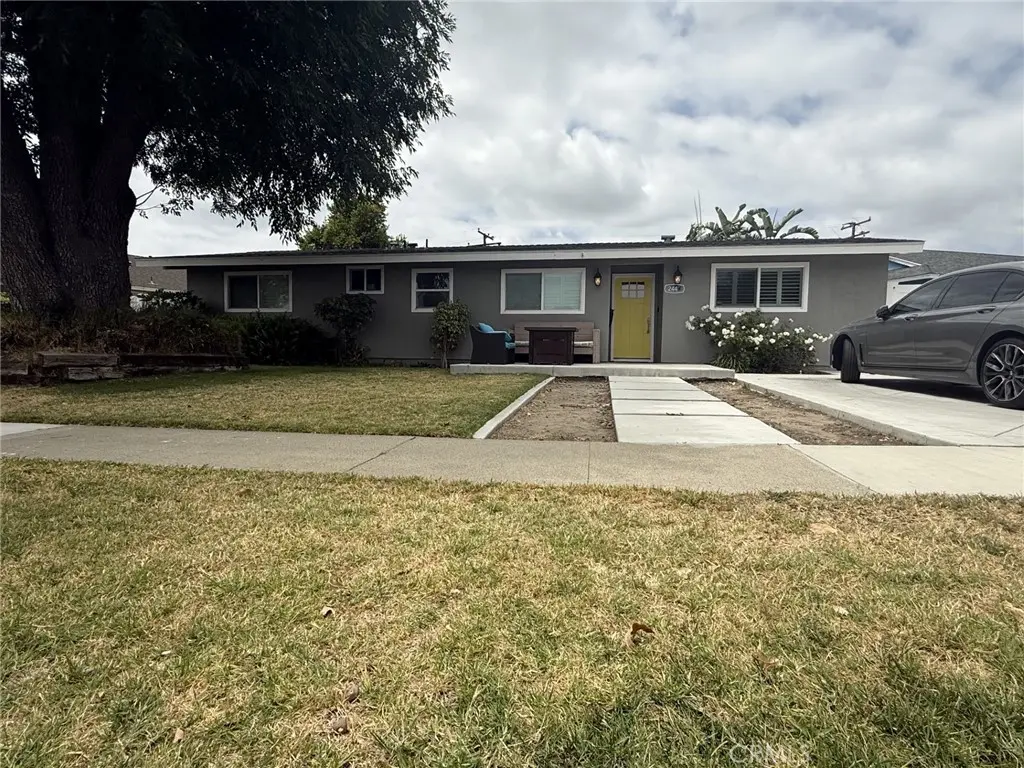Single Family Residence for rent at 2447 Clarke, Fullerton, CA featuring 4 beds and 2 baths