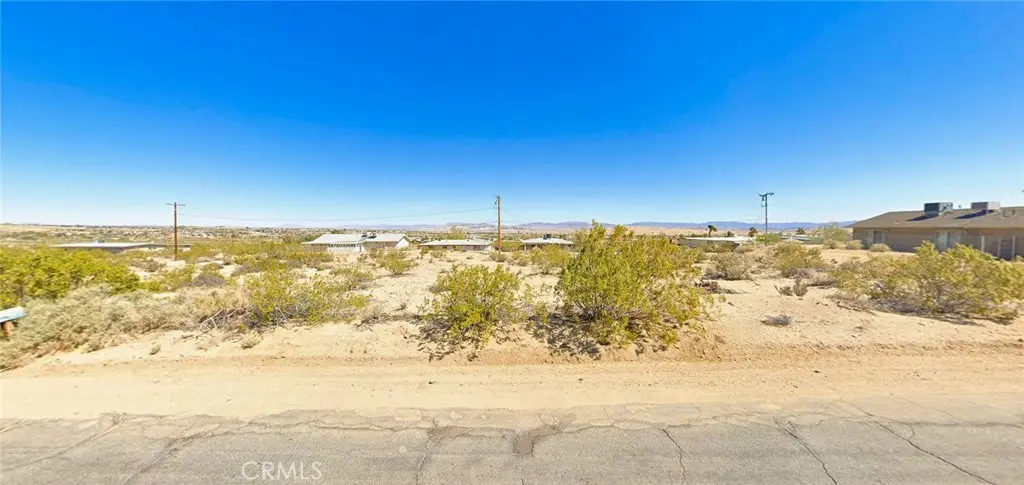 7223 Serrano Drive, 29 Palms, CA — listing photo 1