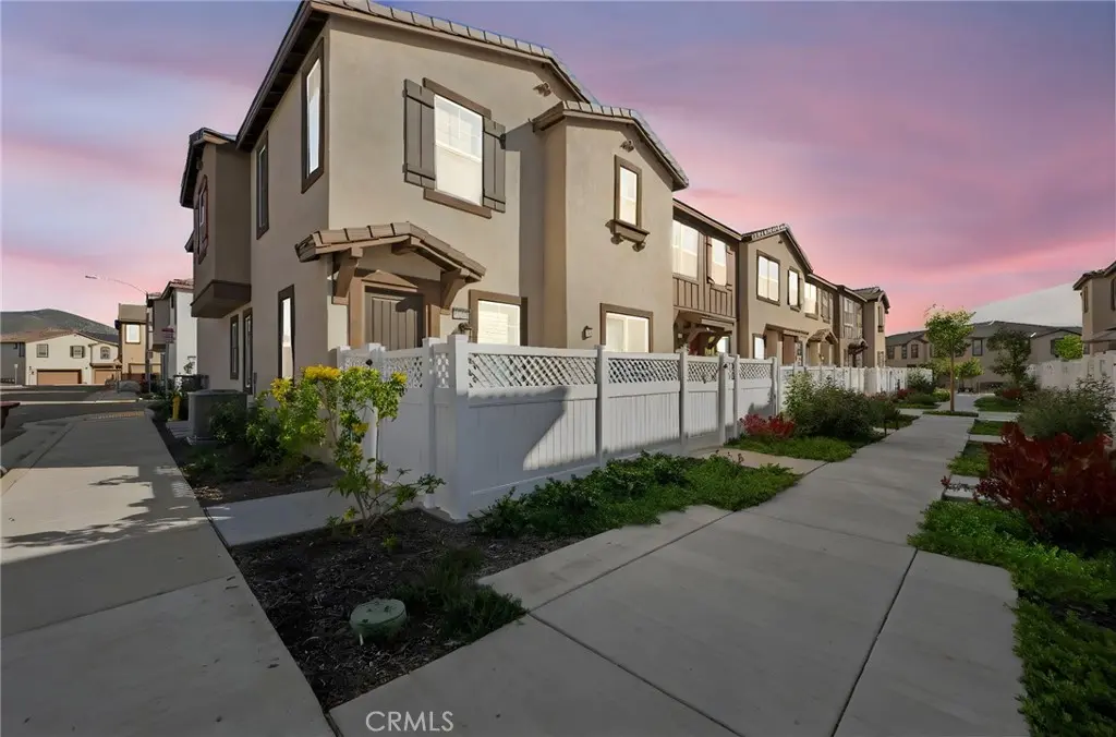 34495 Agave Drive 24111, Winchester, CA — listing photo 1