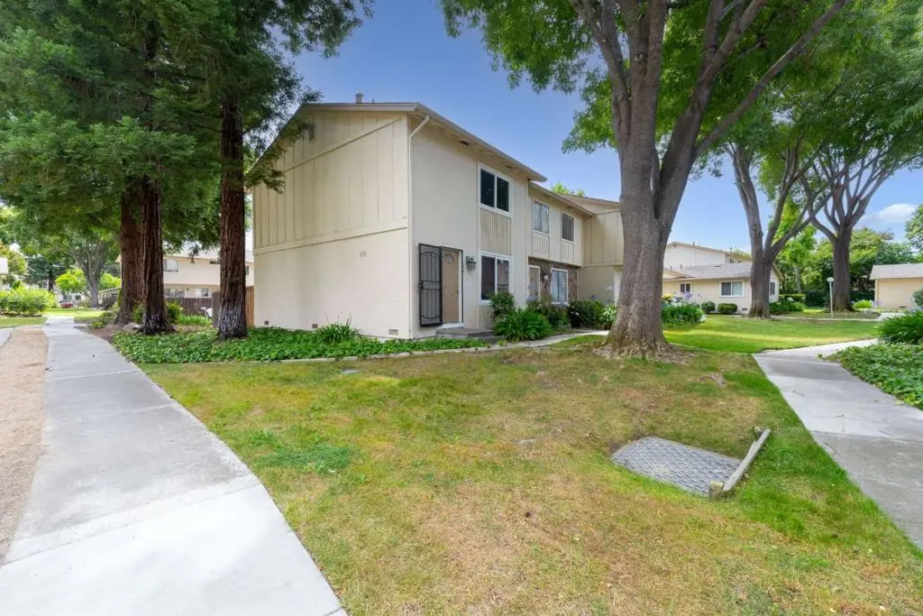 3696 Woodbine Way, Pleasanton, CA — listing photo 1