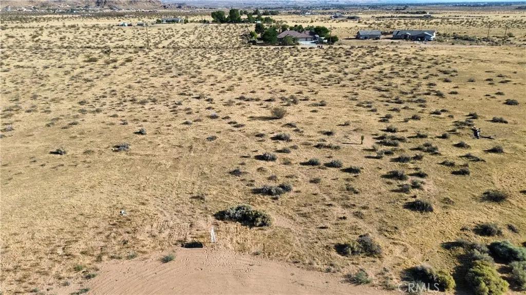 2 Little Teepee Road, Apple Valley, CA — listing photo 1
