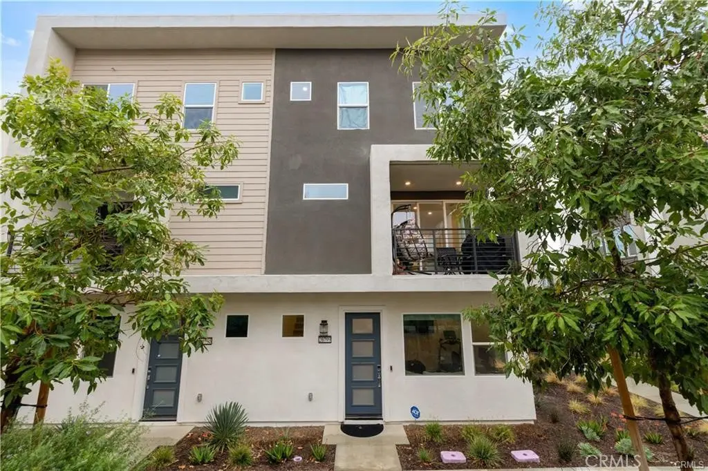 26799 Keystone Loop, Valencia, CA — listing photo 1