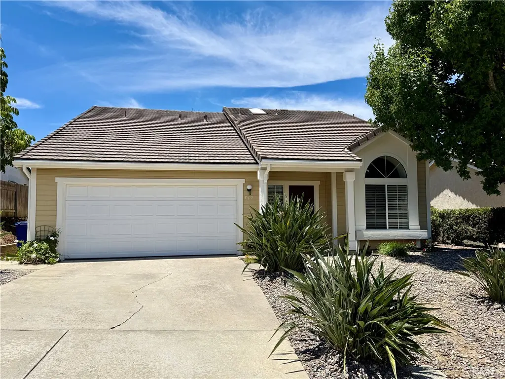 517 Heather Ridge Rd, San Marcos, CA — listing photo 1