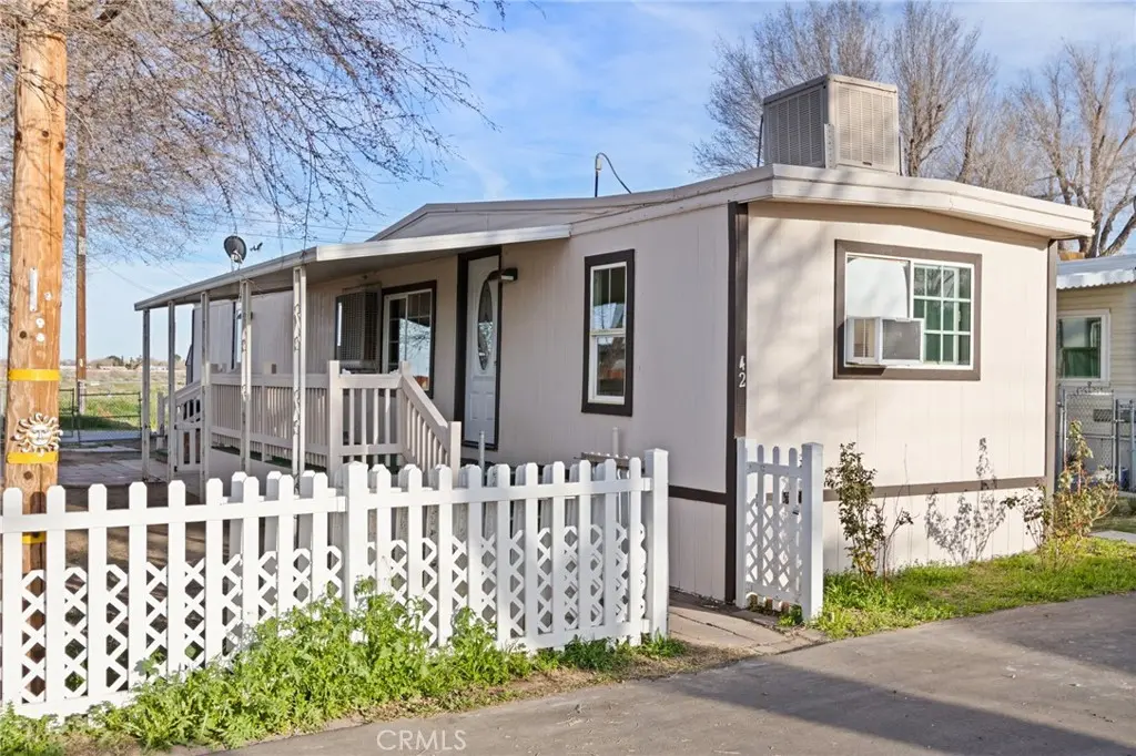 Manufactured In Park for sale at 45446 7th Street 42, Lancaster, CA featuring 3 beds and 2 baths